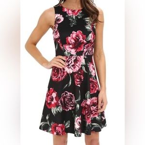 🚨so cute!!!🚨 Jessica Simpson NWT floral spring dress🌺